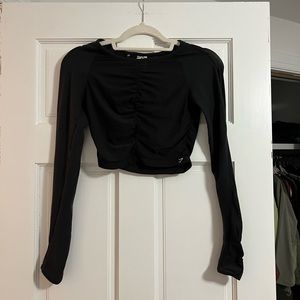 Gym shark top
